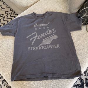 Fender graphic t shirt size medium